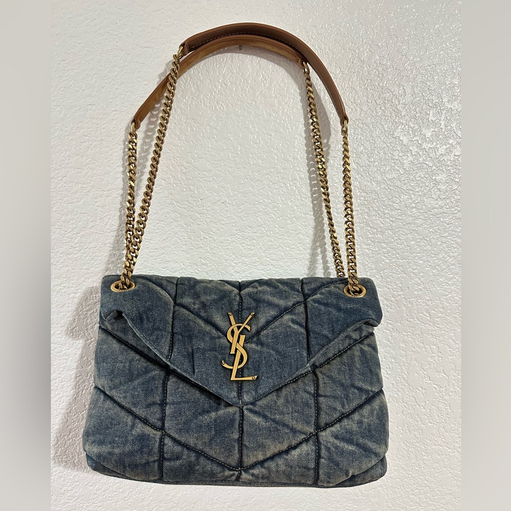 Saint Laurent Rodeo Blue Denim Quilted Envelope Shoulder Bag with Gold Chain - Picture 3 of 7